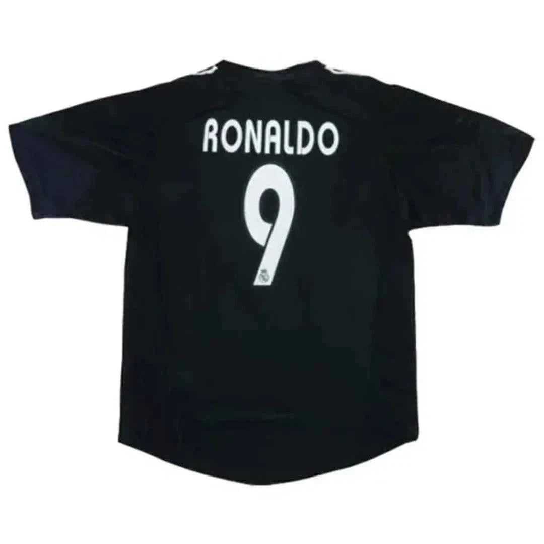 130FA6B0-5993-857F-D191-20A5D3E00924.jpg 2004-05 Real Madrid Retro RONALDO 9 Away Jersey - Image 1